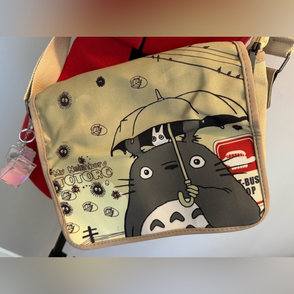 My Friend Totoro Messenger Bag w/charms - Picture 2 of 5